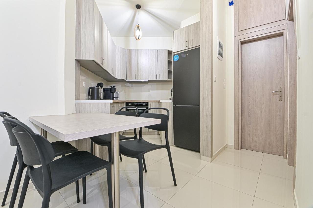 Areos Comfort Living Apartment - Alexandras Ave 72 Ateny Zewnętrze zdjęcie